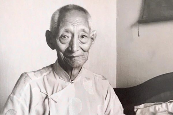 Kalou Rinpoché le précédent – Au delà des naissances et des morts