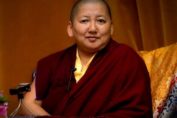 Jetsün Khandro Rinpoché | Intégrer la sagesse de Shantideva dans notre vie – 22 mai 2022